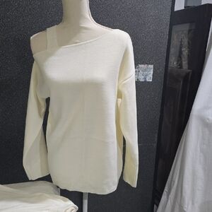 Chic Off-Shoulder Cream Sweater